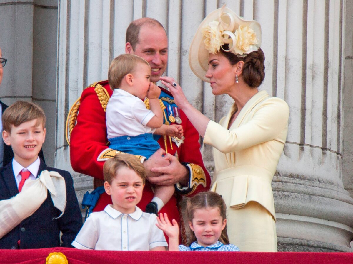 Książę William, i księżna Kate z dziećmi 