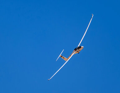 Miniatura: Dramatyczny wypadek lotniczy. Pilot...