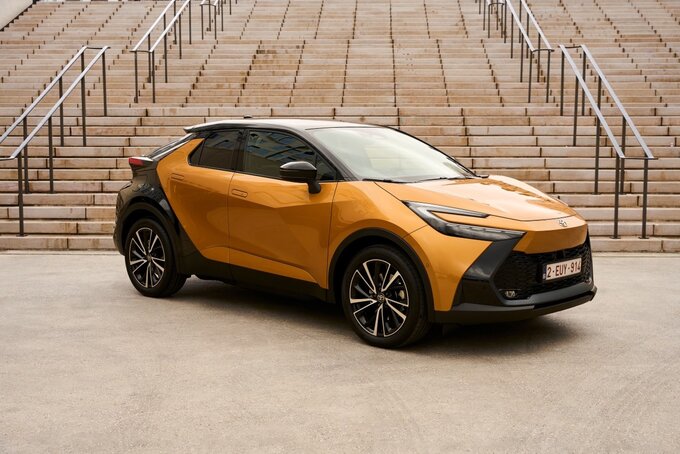 Toyota C-HR PHEV
