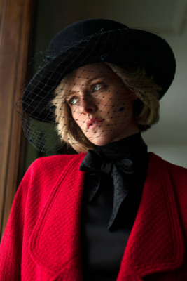 Miniatura: Film „Spencer” – Kristen Stewart jako...