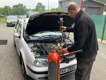 Naprawa klimatyzacji