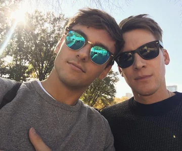 Tom Daley i Dustin Lance Black 