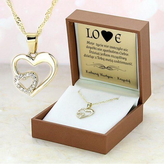 Złota biżuteria z&nbsp;grawerem