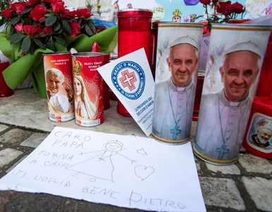 Miniatura: Watykan wydał komunikat ws. stanu zdrowia...