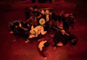 kadr z&nbsp;filmu "Climax" (2018)