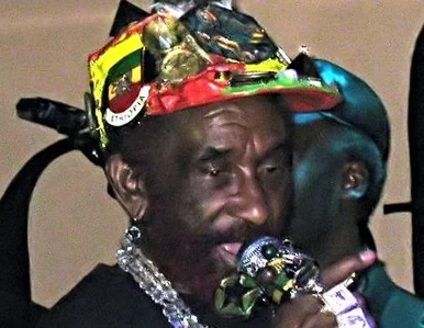 Miniatura: Lee "Scratch" Perry przyjeżdża do...
