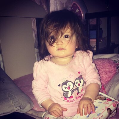 Miniatura: Maya ma niezwykle bujne włosy. Dziecko...