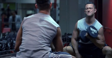 kadr z&nbsp;filmu "Don Jon" (2013)