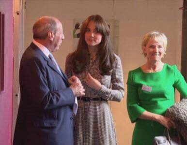 Miniatura: Księżna Kate oficjalnie zakończyła urlop...