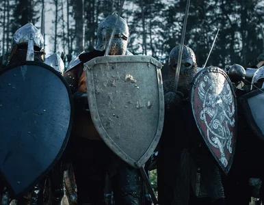 Miniatura: 10 pytań o średniowieczu. Znasz odpowiedź...