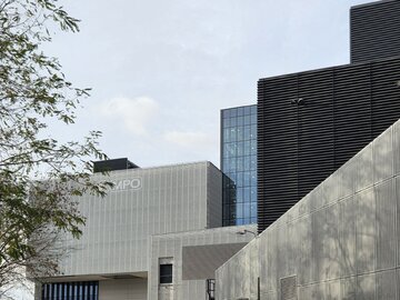 Warszawska Wytw&oacute;rnia Energii, zaprojektowana przez pracownię Foroom dla&nbsp;MPO Warszawa, pokazuje, że&nbsp;nowoczesna infrastruktura może łączyć zaawansowaną technologię, wysoką jakość architektury i&nbsp;rozwiązania przyjazne mieszkańcom