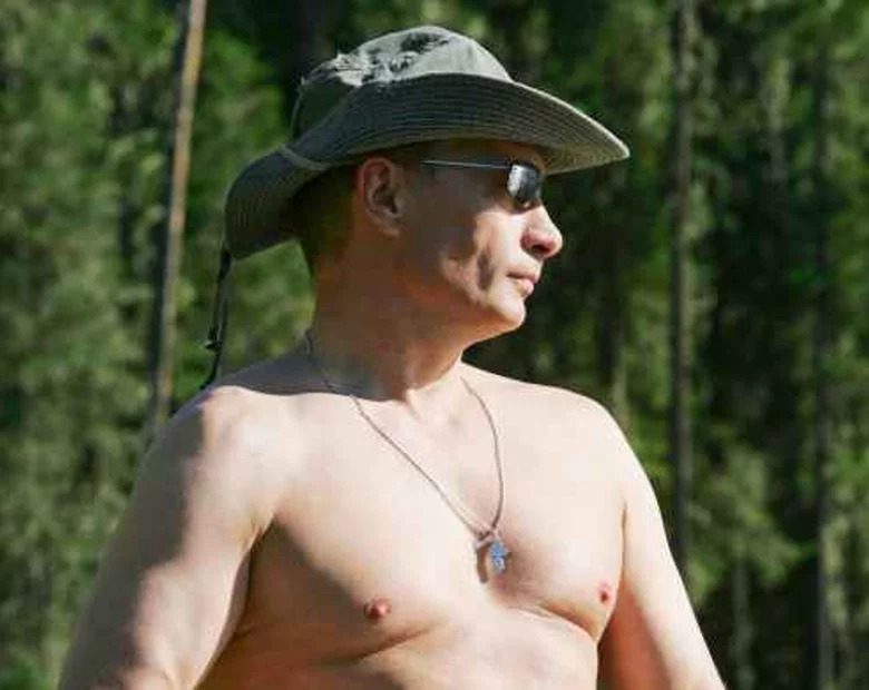 Miniatura: Rosjanki: Putin bardziej męski od Bruce'a...