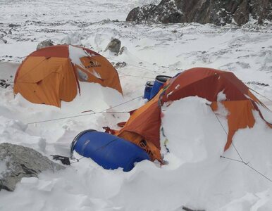 Miniatura: Wyprawa na K2. Niespokojna noc, Kaczkan i...