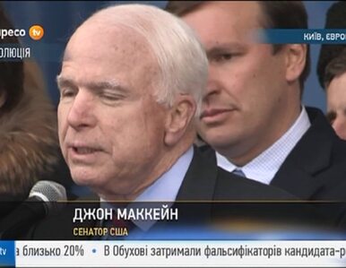 Miniatura: McCain w Kijowie: Ameryka jest z wami. To...