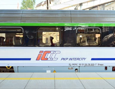 Miniatura: W PKP zabrakło wagonów. Pasażerowie nie...