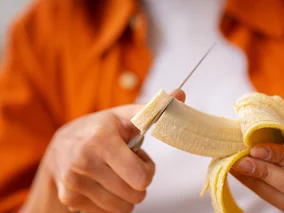 Miniatura: Kroję banana, rozgniatam i robię lek na...