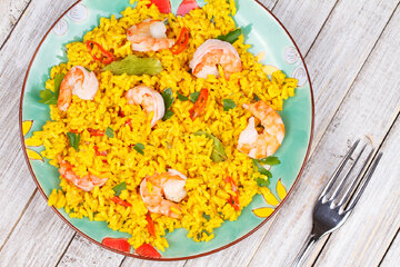 Paella z&nbsp;krewetkami
