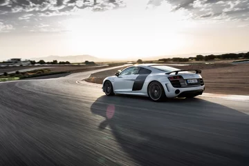 Audi R8 Coupé V10 GT RWD 
