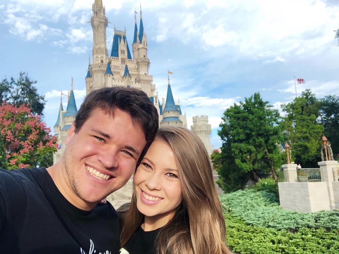 Bindi Irwin i Chandler Powell 