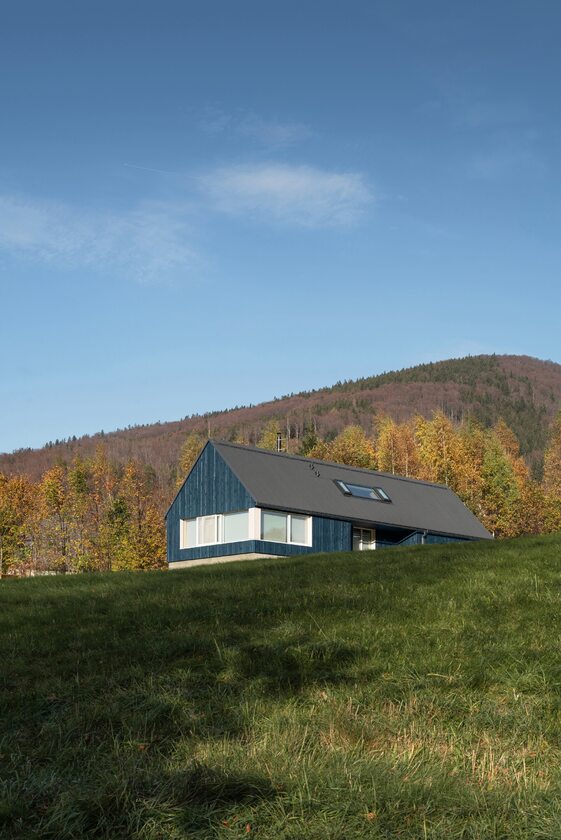 Drewniany domek w górach, projekt Markéta Cajthamlová Linka, domek, w górach