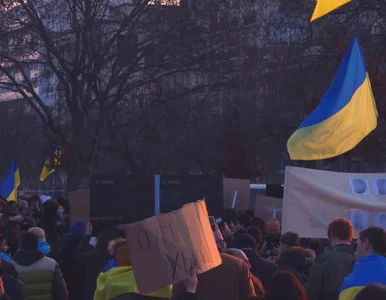 Miniatura: Ukraińskie kobiety i dzieci żądają...