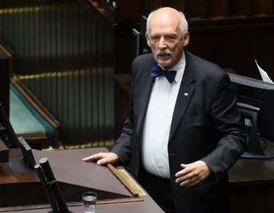 Miniatura: Korwin-Mikke: To nie wina PiS-u, że biedni...