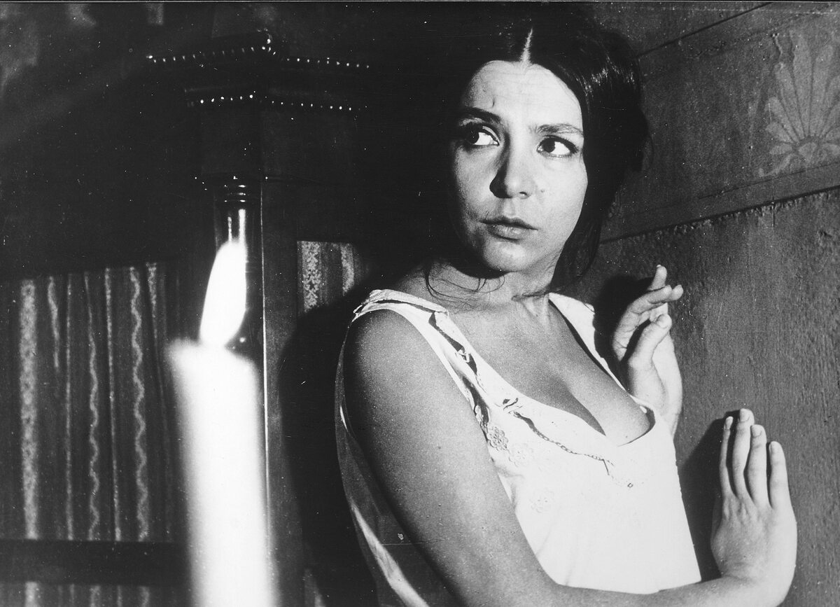 Marta Lipińska w 1970 roku w filmie „Romantyczni” Stanisława Różewicza 