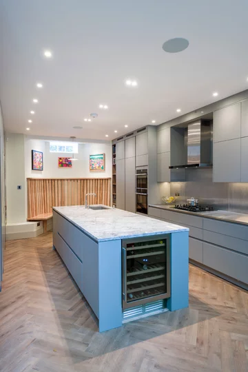 Stary dom, nowe wnętrza, projekt Robert Hirschfield Architects downloadfor.press, Robert Hirschfield Architects