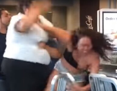 Miniatura: Brutalna bójka kobiet w McDonald's....