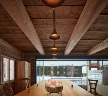 130-letni domek w górach w nowej odsłonie, projekt Mjölk Linka, Mjölk, domek w górach