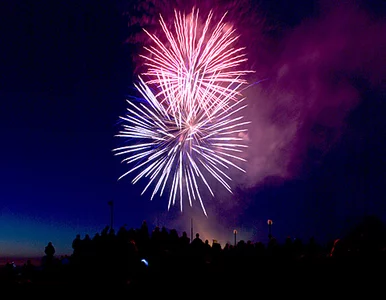 Miniatura: Nie strzelać, bo zapłoną śmieci!