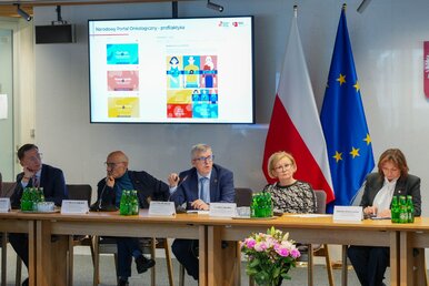 Miniatura: Okrągły stół w Sejmie: warto zwiększyć...