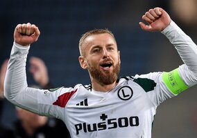 Miniatura: Legia zadała cios Szachtarowi Donieck....