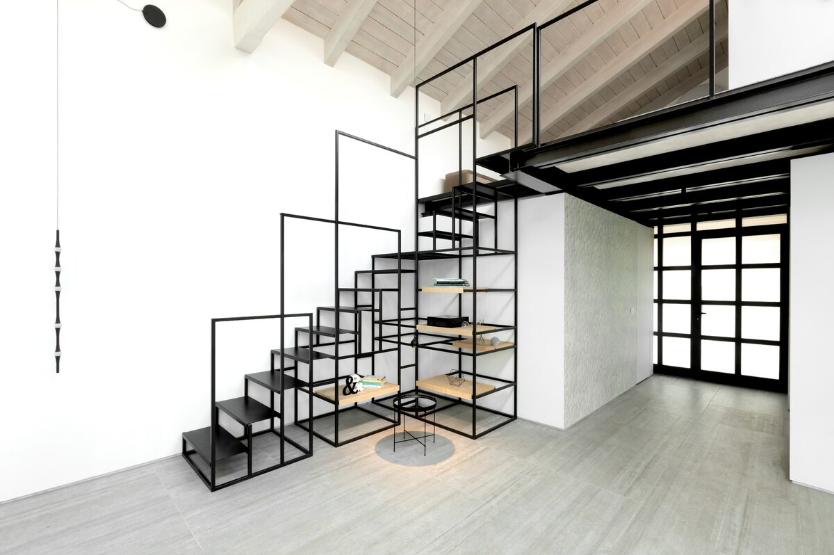 Loft w dawnym warsztacie blacharskim, projekt Paola Marè 