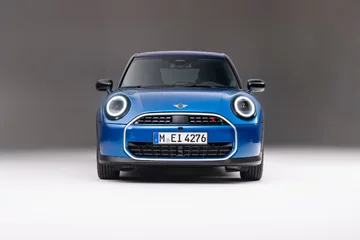Nowe 5-drzwiowe Mini Cooper 
