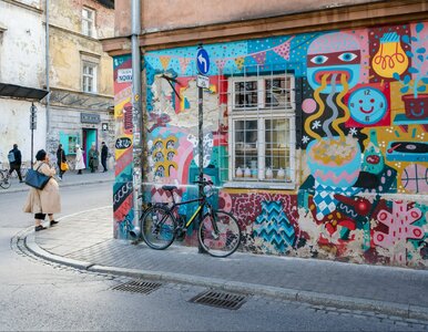 Miniatura: „Sympatyczny lunapark”. Tak turyści...