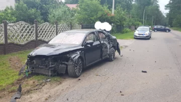 Zdjęcia z wypadku zamieszczone na Facebooku przez OSP Myszyniec 