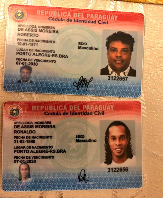 Przeszukanie Ronaldinho przez służby w Paragwaju 