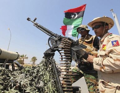 Miniatura: ONZ: zbrodnie wojenne popełnia i Kadafi, i...
