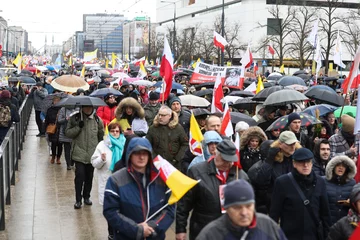 Narodowy Marsz Papieski w Warszawie 