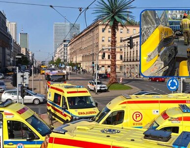 Miniatura: Zderzenie dwóch tramwajów w Warszawie. Co...