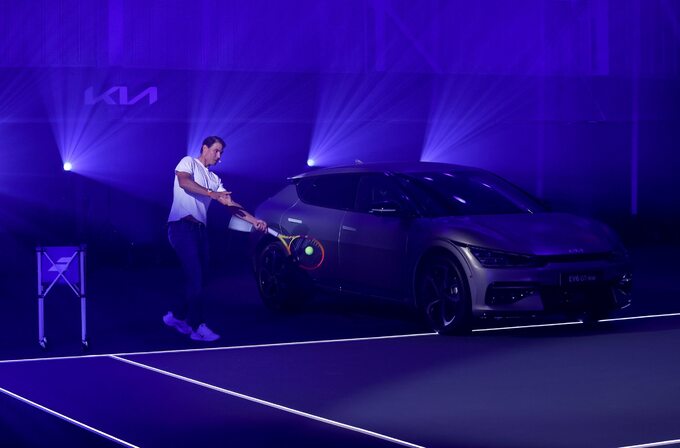Rafael Nadal będzie promował elektromobilność z Kią EV6