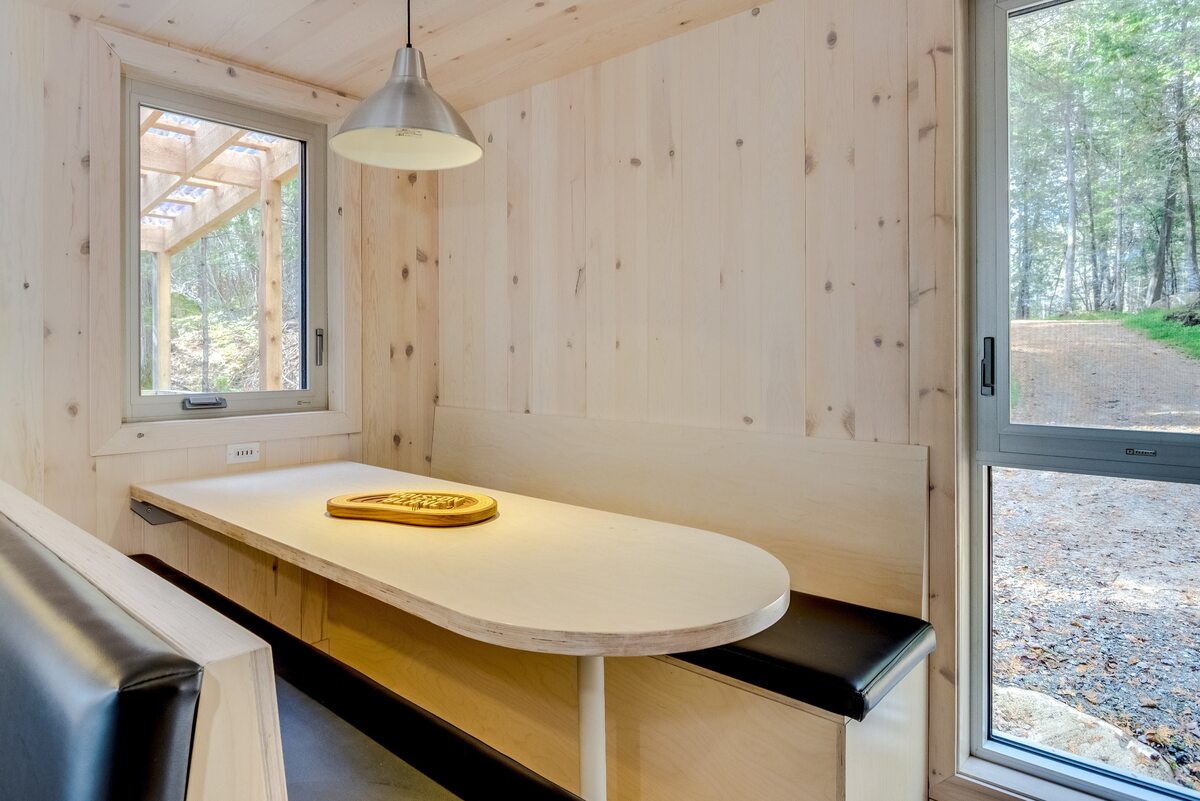 Drewniany domek, projekt Atelier L'Abri V2com, Atelier L'Abri, drewniany domek