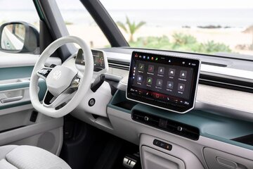 Volkswagen ID. Buzz (LWB)