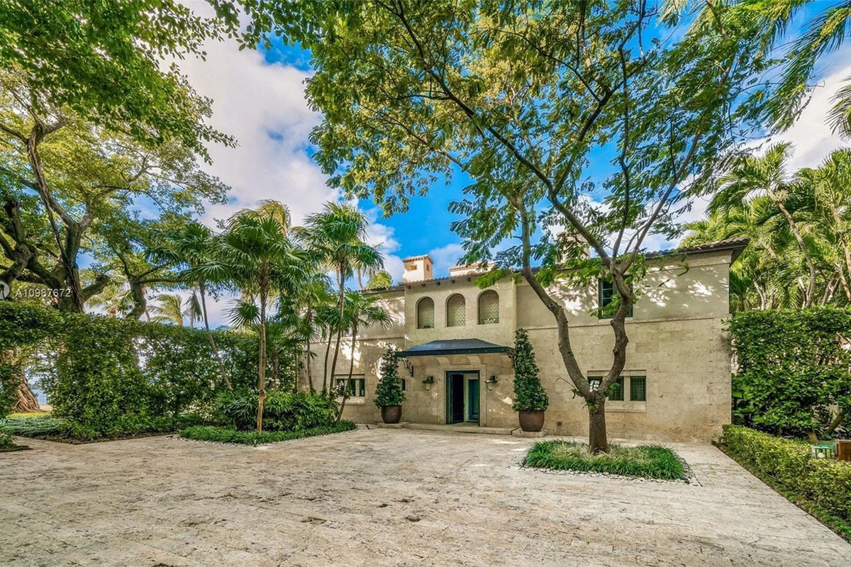 Były dom Phila Collinsa w Miami Beach na Florydzie 