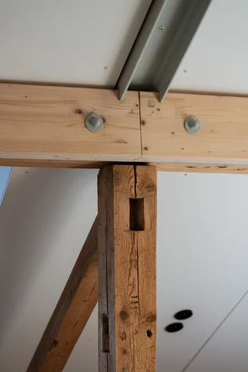 Remont starej chaty, projekt Studio Plyš 