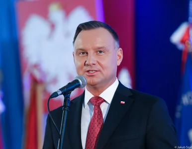 Miniatura: Duda jako jedyny prowadzi kampanię i...