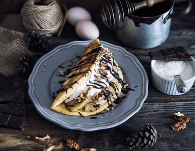 Miniatura: Omlet z mąki orkiszowej z karmelizowanymi...