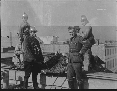 Miniatura: „33 zdjęcia z getta” z datą premiery na...