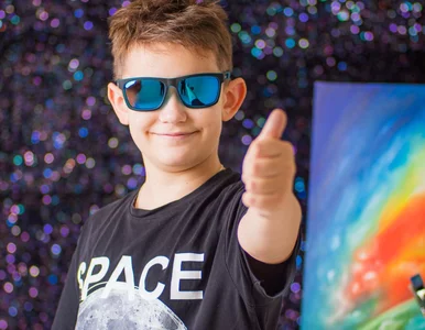 Miniatura: 11-letni Maksym sprzedaje swoje obrazy, by...